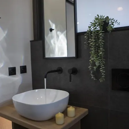 Inorato - Luxury With Private Swimming Pool
