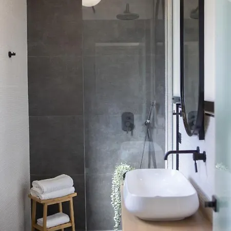Inorato - Luxury With Private Swimming Pool