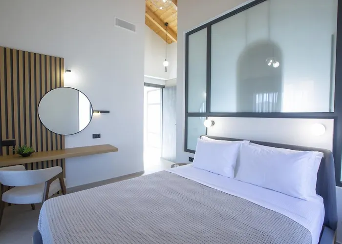 Inorato - Luxury With Private Swimming Pool * Kalamítsi